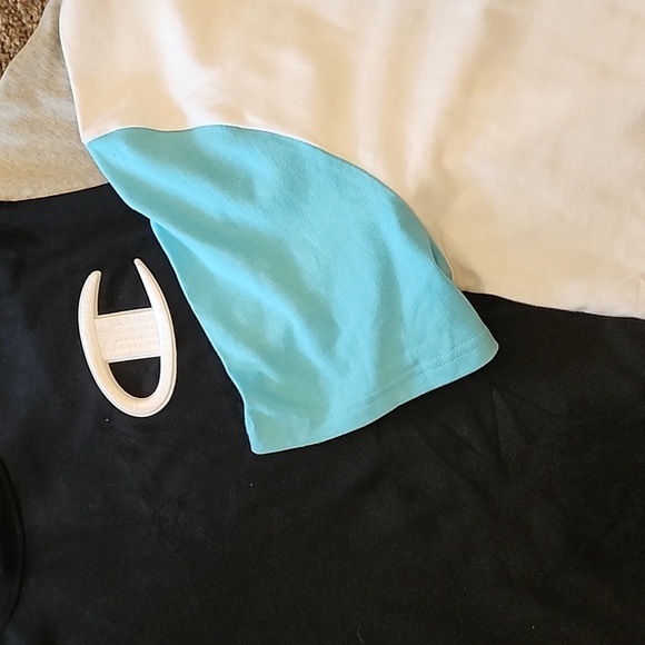 Champion Shirts - Picture 3 of 10